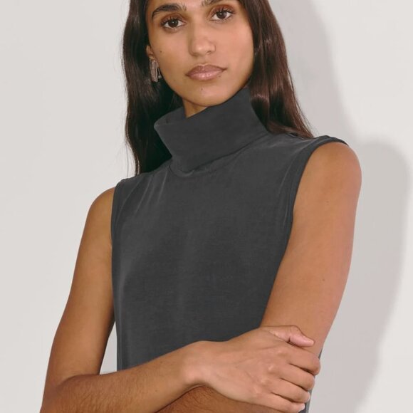 Everlane The Madison Dress - Picture 5 of 11